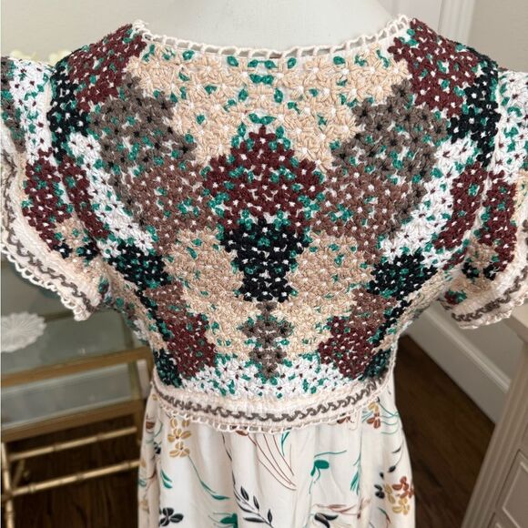 Anthropologie Printed V Neck Maxi Dress Floral Crochet Bodice
SS5 - Picture 7 of 8